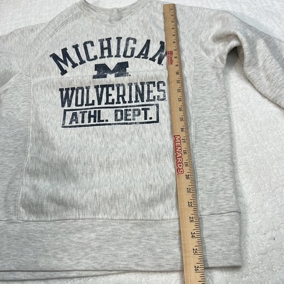 Michigan Wolverines Athletic Dept. crew neck long sleeve sweatshirt light gray S - Picture 5 of 7